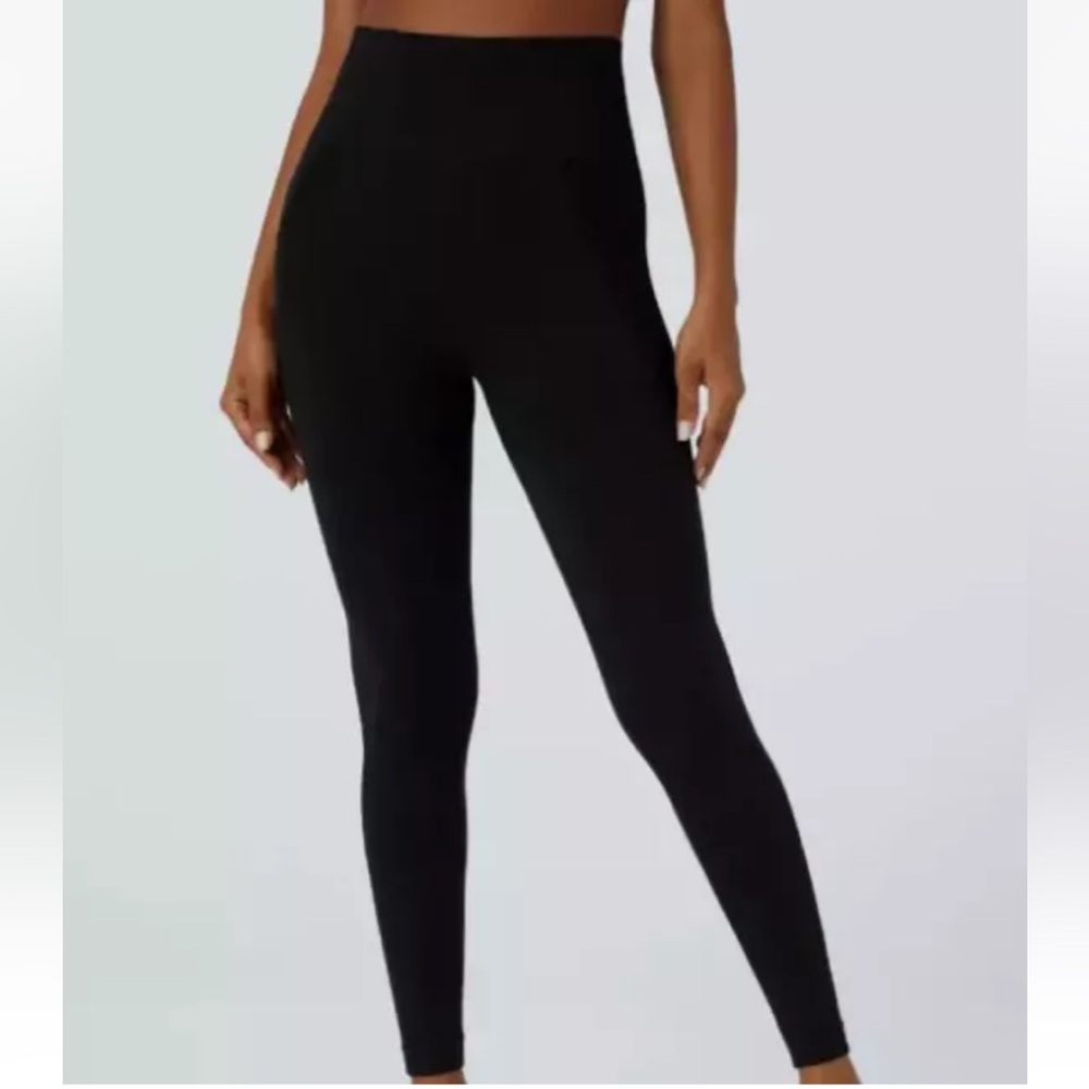 Halara Black Scrunch Butt Side Ribbed High Waist Butt Lifting 7/8 Leggings S NWT